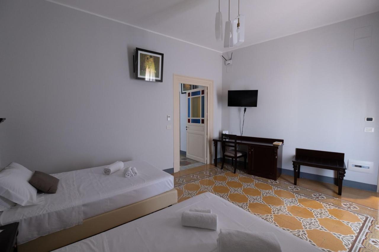 Hotel Borgo Di Ciaula سانتا فلافيا المظهر الخارجي الصورة